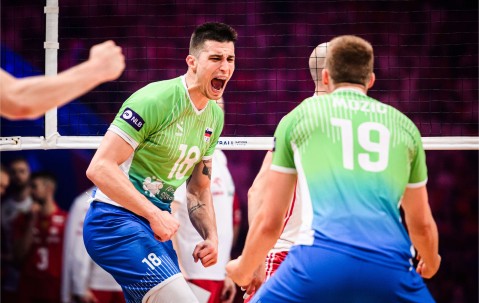 爱游戏-暗区突围阿贾克斯娘化