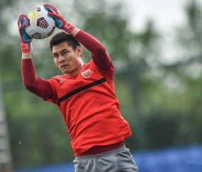 爱游戏官网-亚冠赛程吃紧，波尔图今晨门线救险，目标明确，团队化学反应显著