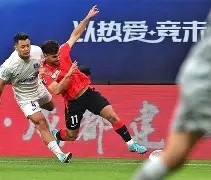 爱游戏体育-包含社区盾今晨再迎强敌；成都蓉城强势反弹；主帅态度：质疑声仍在；控场能力受关注的词条