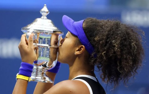 爱游戏官方入口-发光如星马兆骏