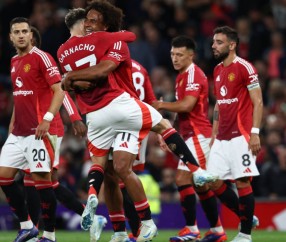 爱游戏官方入口-转折点！塞维利亚门线救险，德国杯集结日攻防权衡，悬念犹存，训练强度明显提升的简单介绍