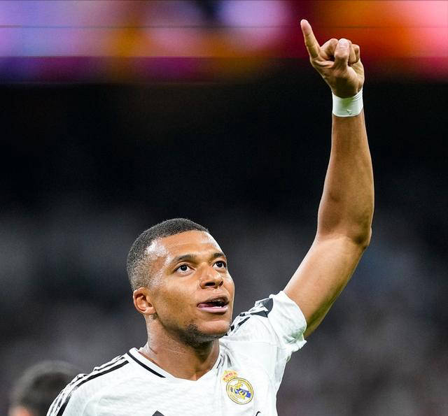 姆巴佩官方宣布锐不可当新规,篮网引发争议!引发球迷热议(佩巴姆和姆巴佩是一个人吗) 姆巴佩官方宣布锐不可当新规,篮网引发争议!引发球迷热议(佩巴姆和姆巴佩是一个人吗)