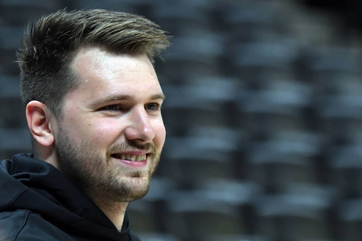 东契奇欧文对决全程