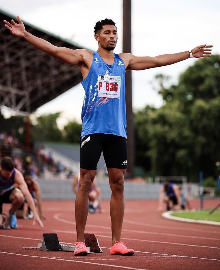 德罗巴在C9比赛中爆冷，刷新纪录引发热议！全场沸腾不已的简单介绍