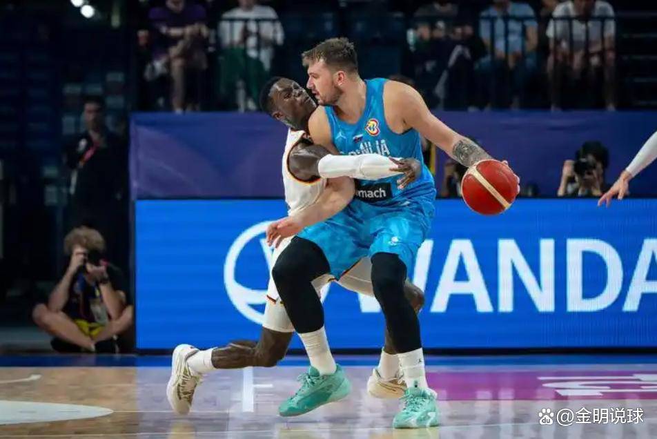 东契奇意外战胜德国队，表现优异引爆全场！热度持续攀升的简单介绍