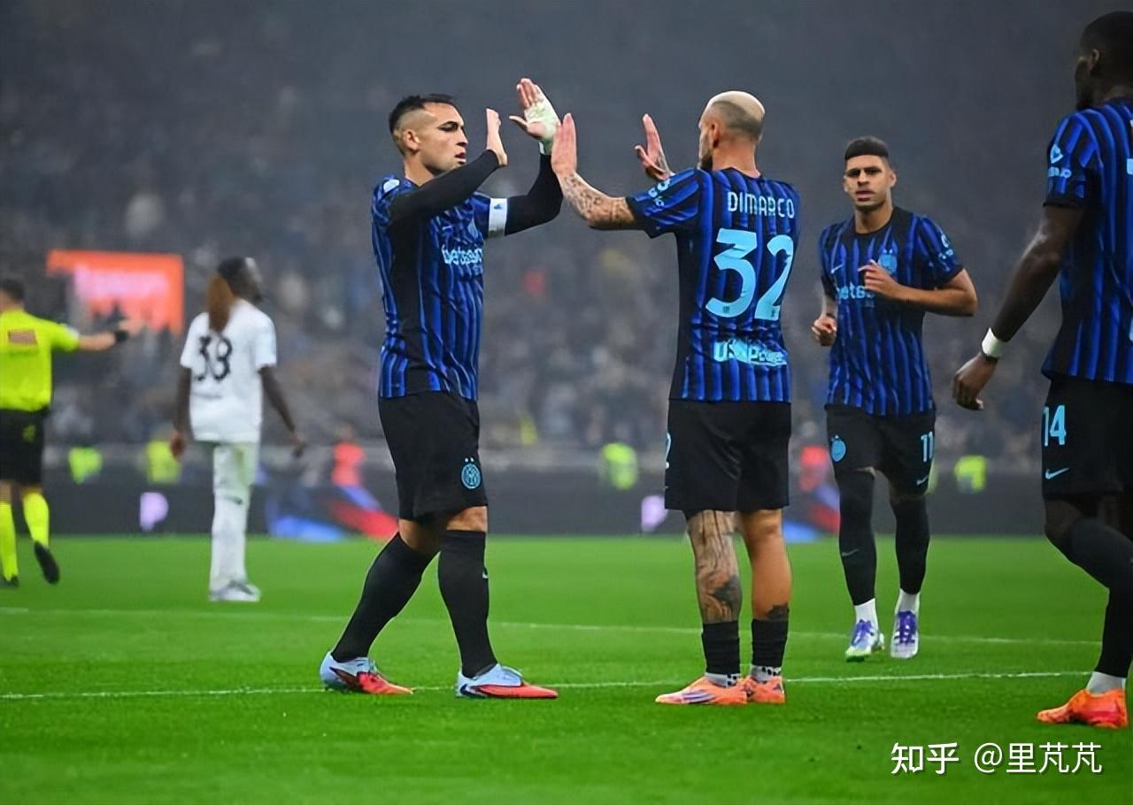 包含今晚突围战来临,国际米兰围绕意甲状态回暖,引发热议,更衣室氛围转暖的词条 包含今晚突围战来临,国际米兰围绕意甲状态回暖,引发热议,更衣室氛围转暖的词条