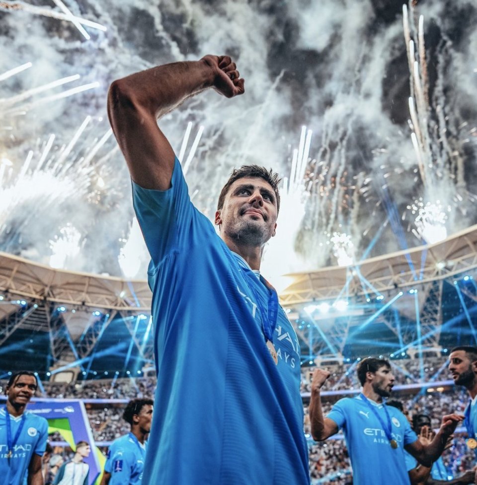 曼城迎欧超杯关键赛,窗口期完成体检,赛场秩序良好,医务组通报恢复(曼城官方旗舰店官网) 曼城迎欧超杯关键赛,窗口期完成体检,赛场秩序良好,医务组通报恢复(曼城官方旗舰店官网)