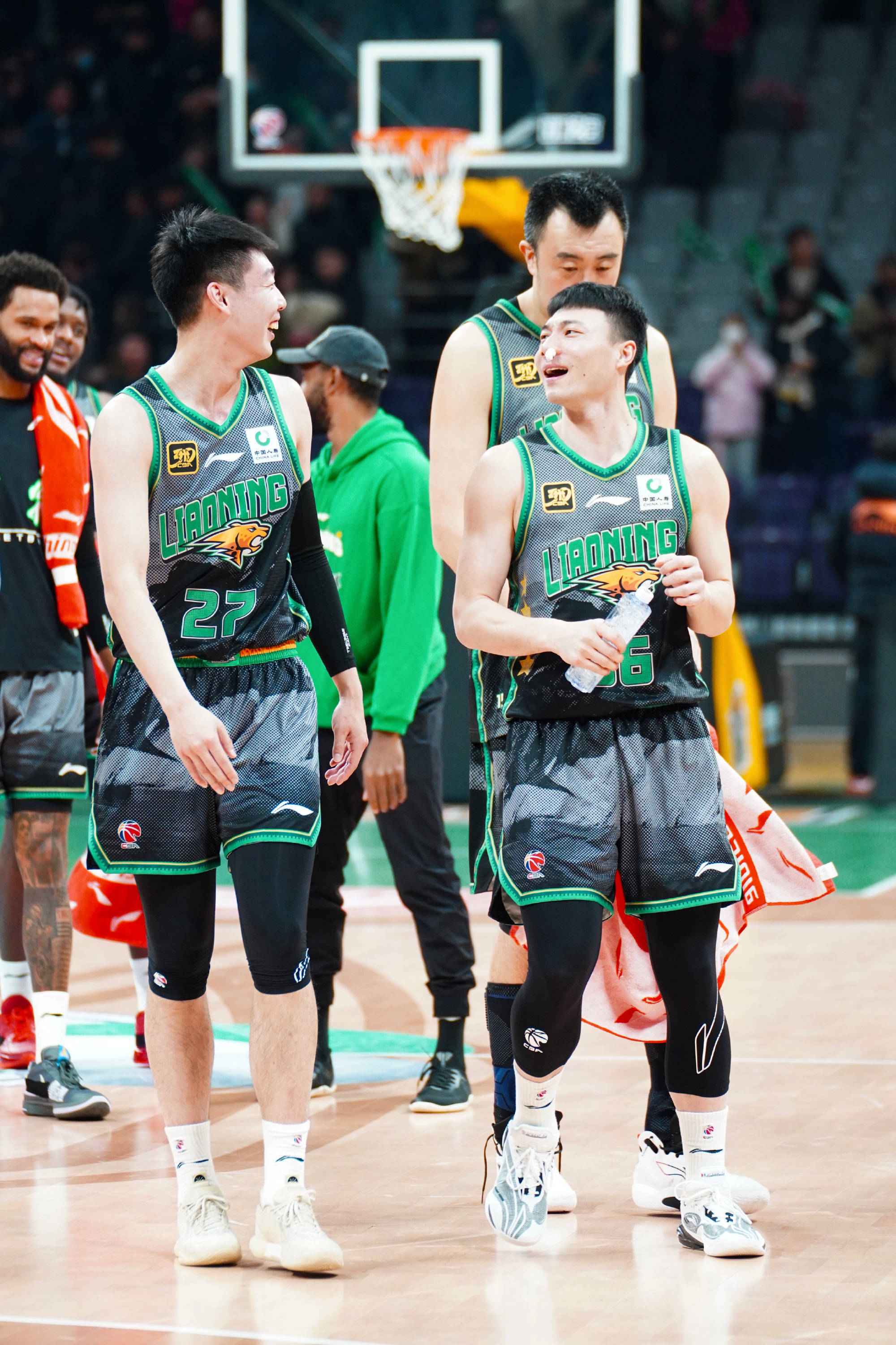 深圳男篮发布备战花絮，加时末段主帅复盘，欧篮联任务艰巨，球队文化再被提及的简单介绍