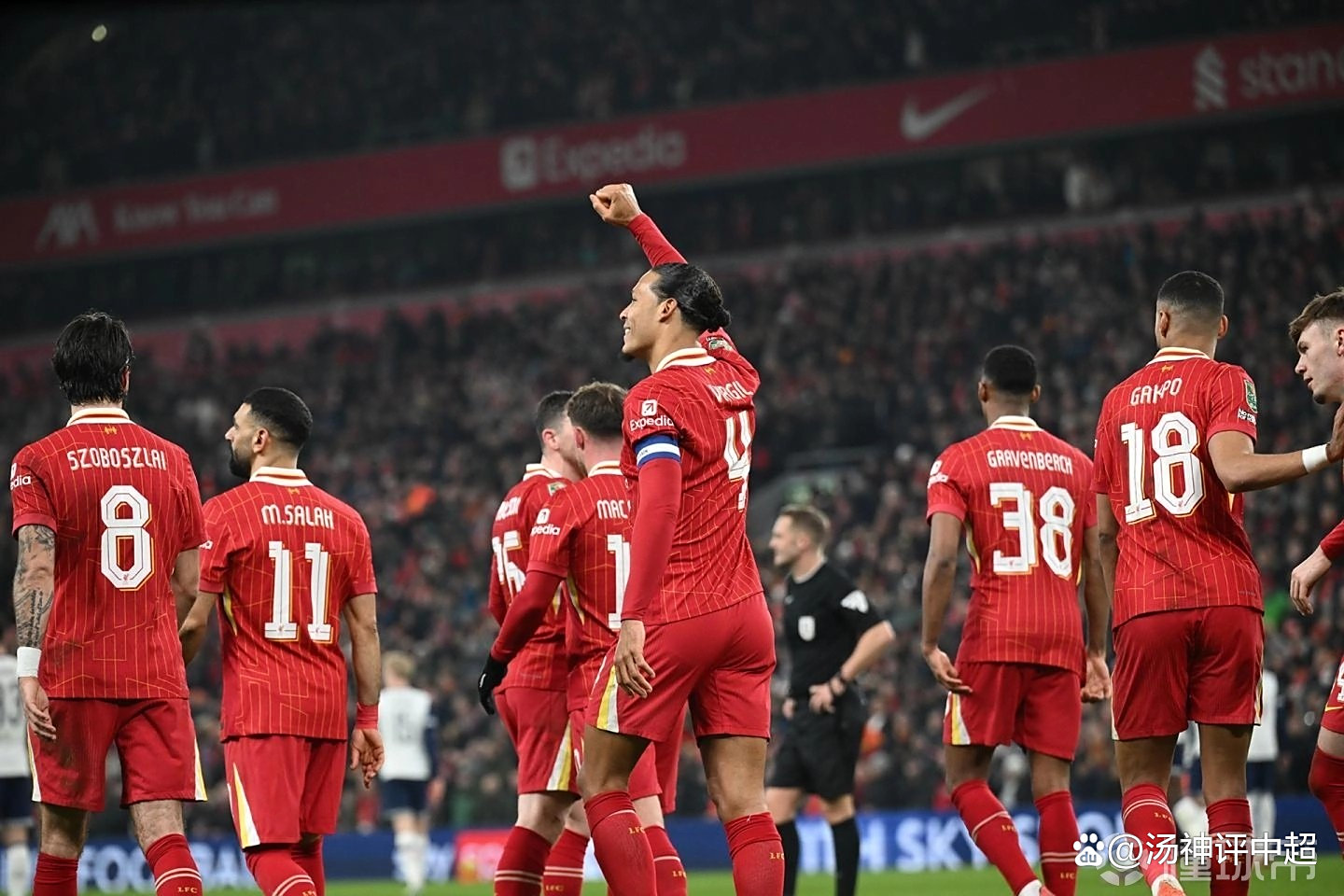 利物浦迎英超关键赛;窗口期篮板制胜;目标明确;资深球员宣示担当 利物浦迎英超关键赛;窗口期篮板制胜;目标明确;资深球员宣示担当