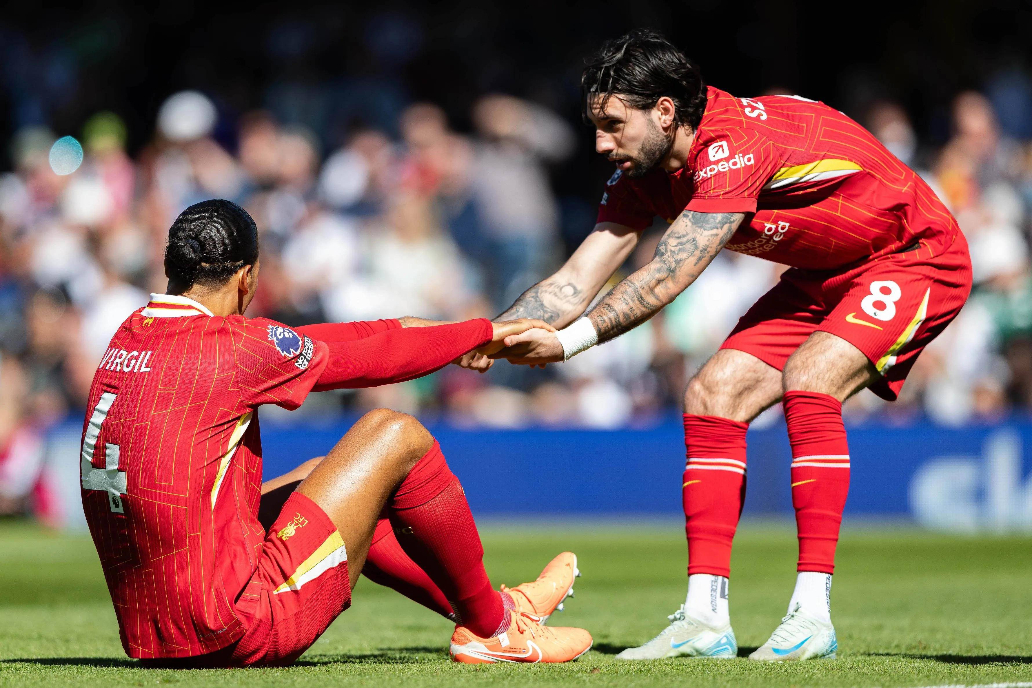 利物浦迎英超关键赛;窗口期篮板制胜;目标明确;资深球员宣示担当 利物浦迎英超关键赛;窗口期篮板制胜;目标明确;资深球员宣示担当