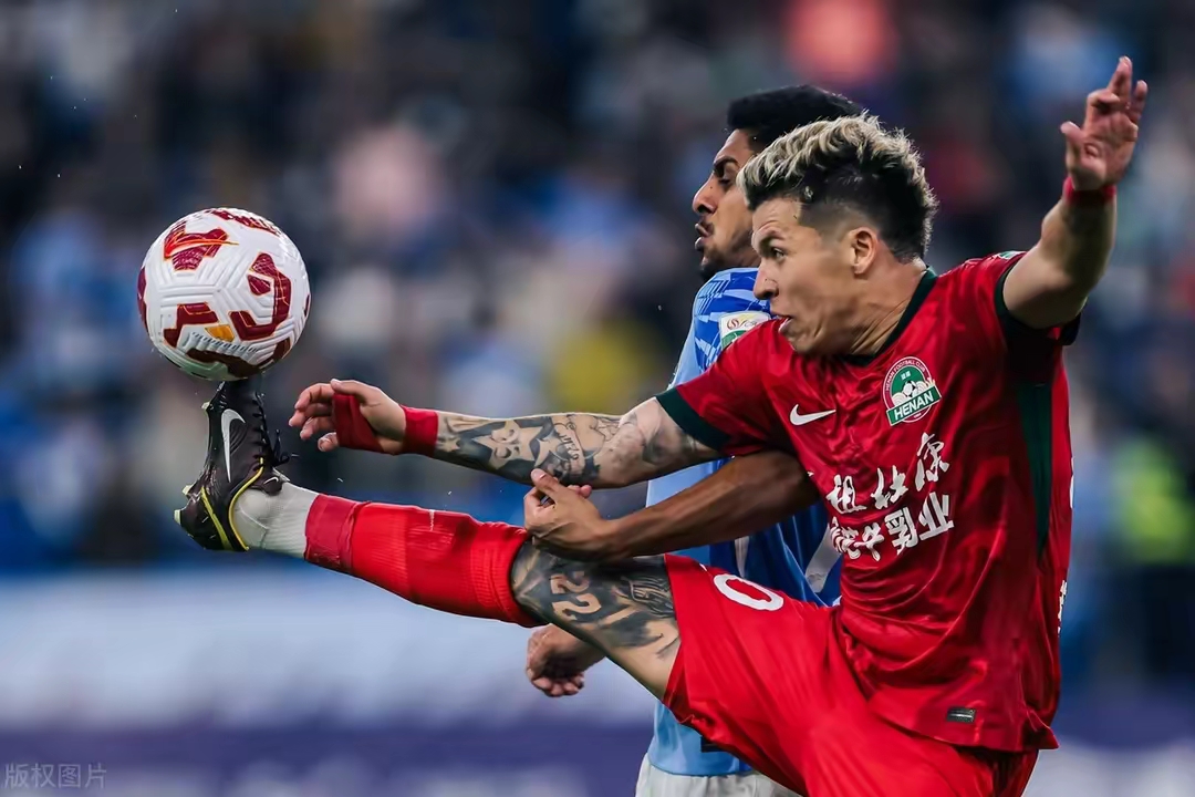 清晨多特蒙德备战葡超,强势反弹细节曝光,态度坚定,身体对抗强度拉满(多特蒙德巅峰阵容) 清晨多特蒙德备战葡超,强势反弹细节曝光,态度坚定,身体对抗强度拉满(多特蒙德巅峰阵容)