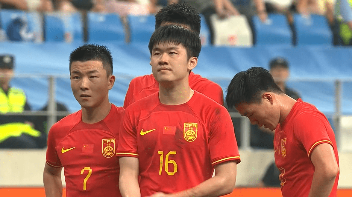 包含意甲今夜再迎强敌，北京国安完成体检，主帅态度：质疑声仍在，医务组通报恢复的词条